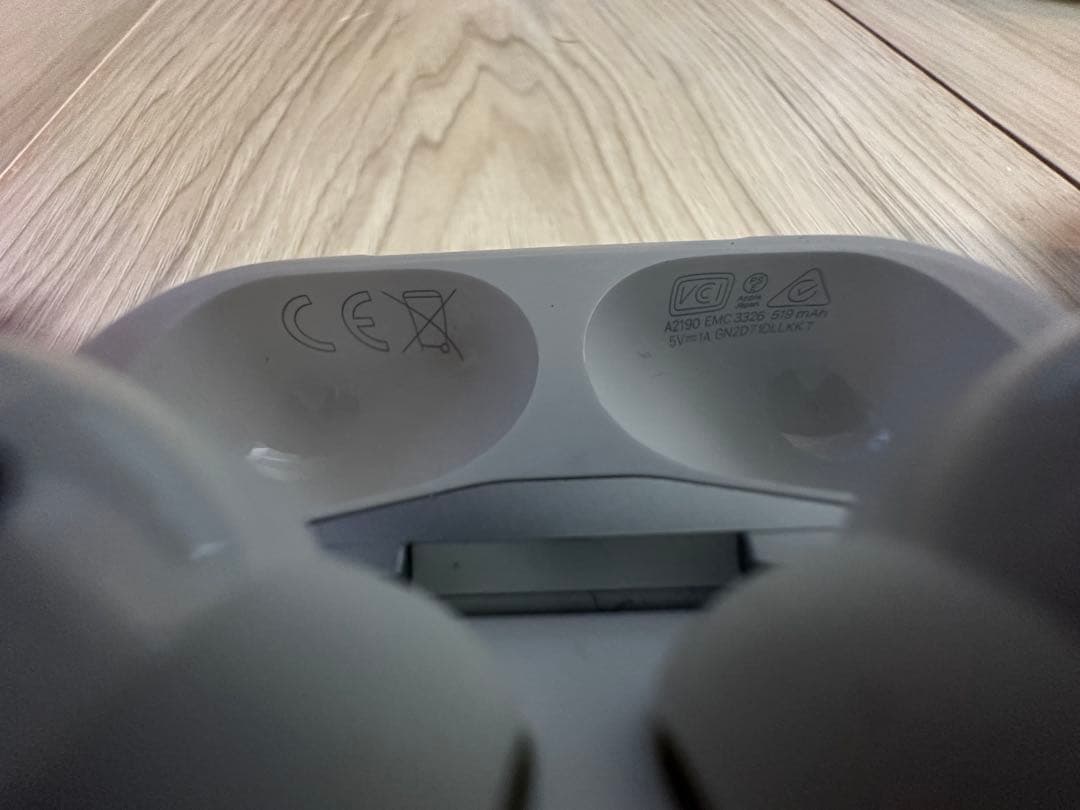 Apple AirPodspro 第1世代　本体 ケース付き