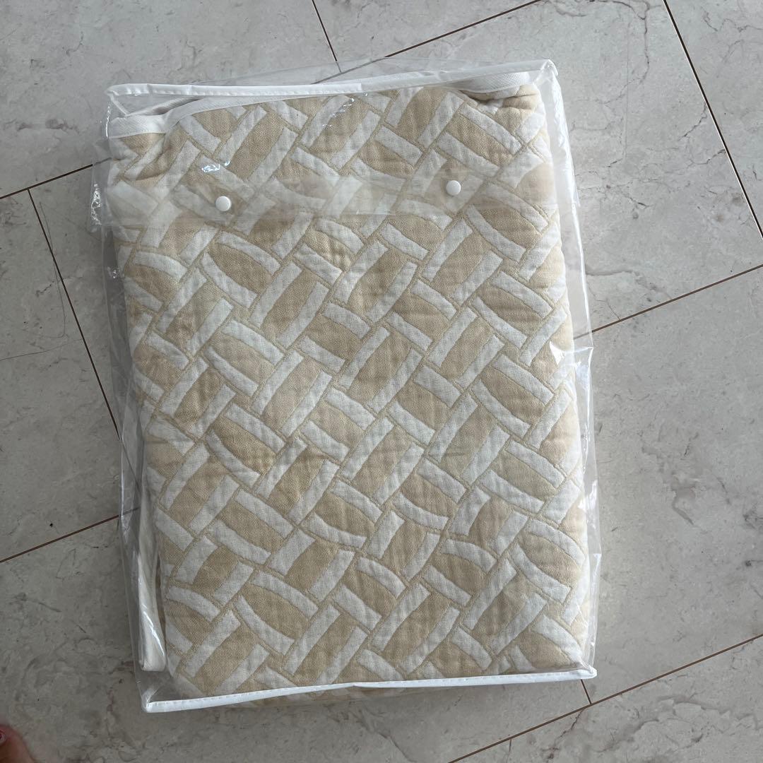 【ゆうこ】　10mois ディモワ　かごめ ふくふくガーゼ　タオルケット