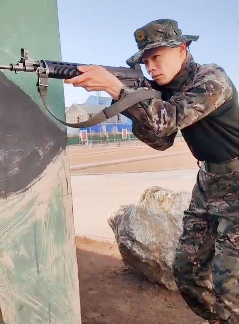 実物中国軍　中国人民解放軍現役21式星空迷彩服タクティカル戦闘服上下セット