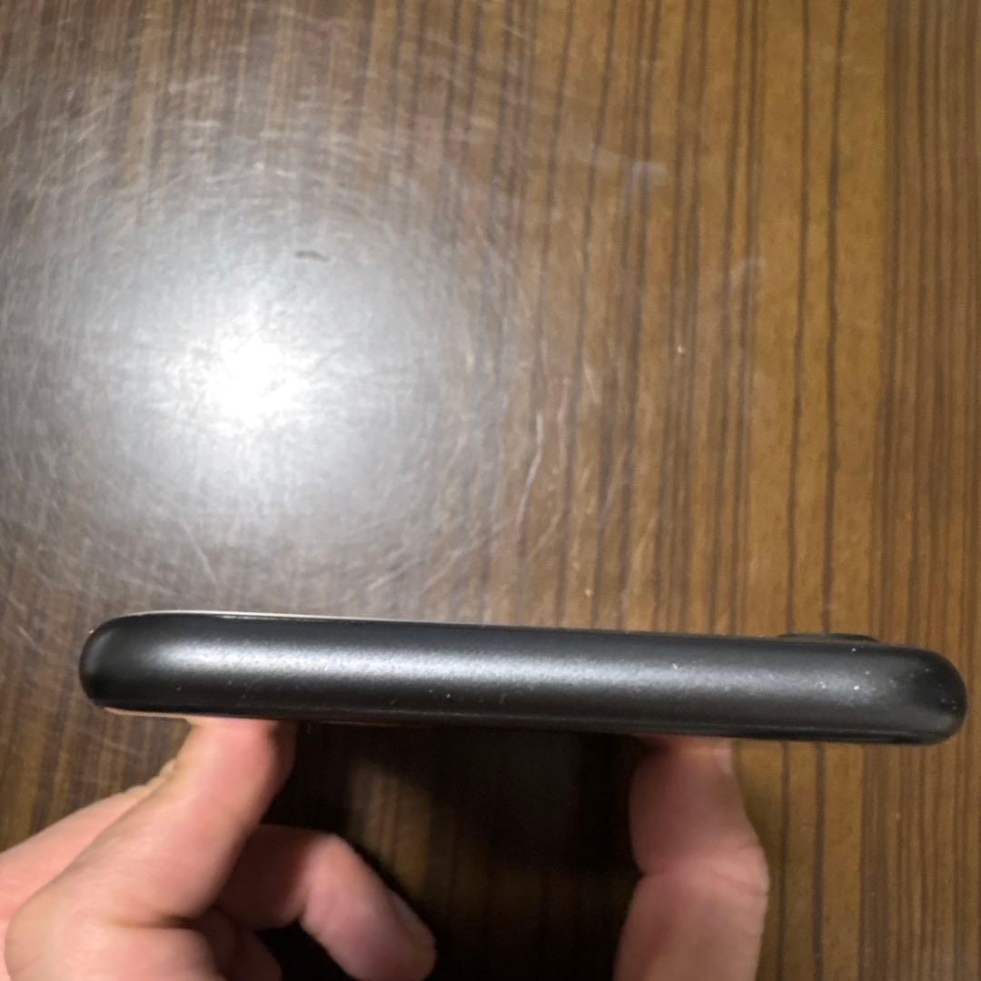 Apple iPhone 8 ブラック 本体