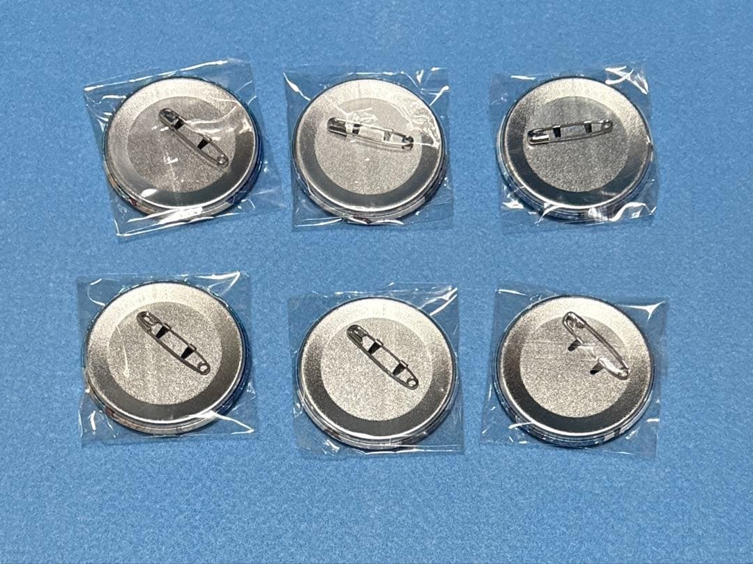 場地圭介 あたりツキ!トレーディング 缶バッジ Ver. プール掃除