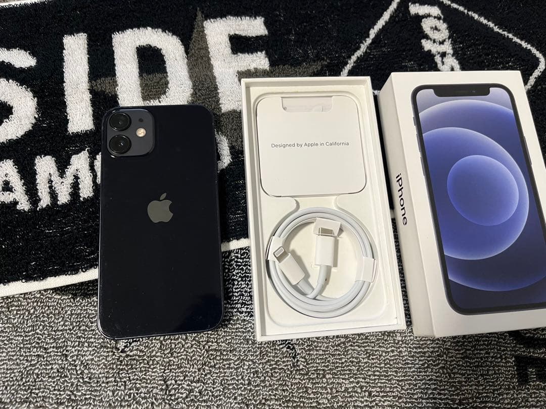 iPhone12mini 256GB ブラック 元箱つき 付属品未使用