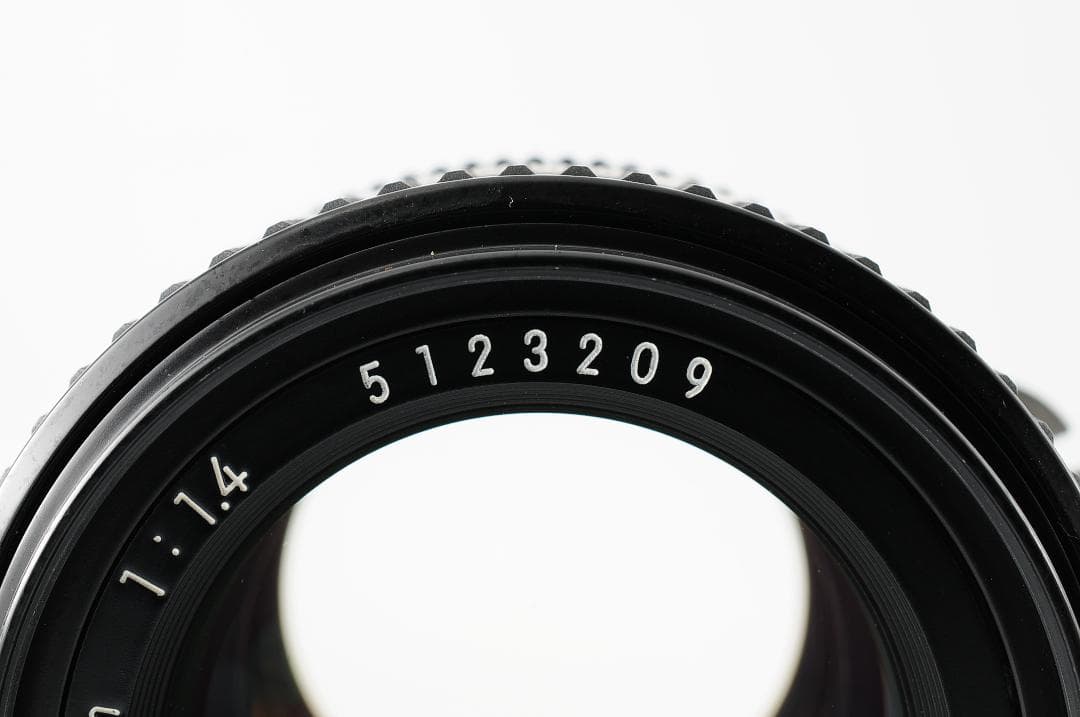 Nikon NIKKOR Ai-S 50mm F1.4 ニコンFマウント