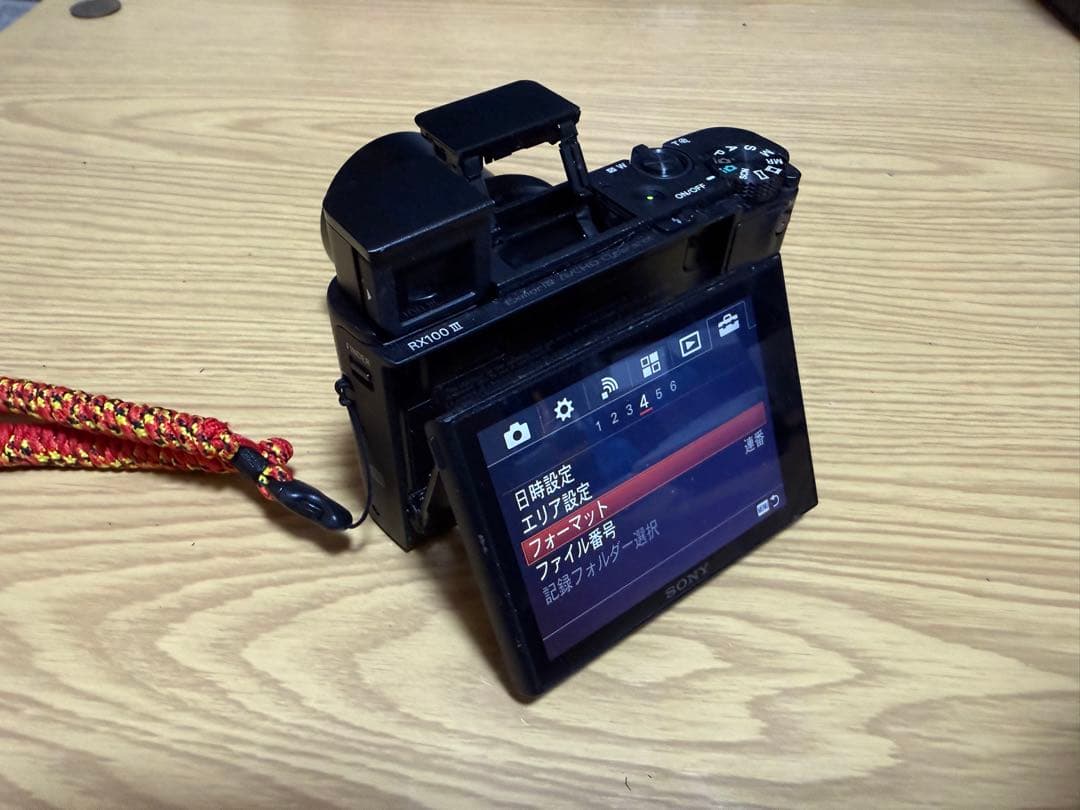 SONY Cyber-shot RX100III 【DSC-RX100M3】