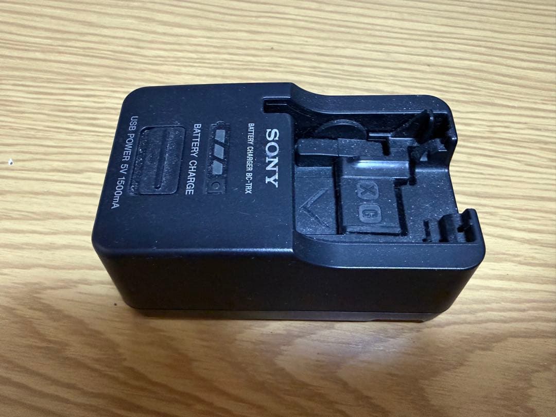 SONY Cyber-shot RX100III 【DSC-RX100M3】