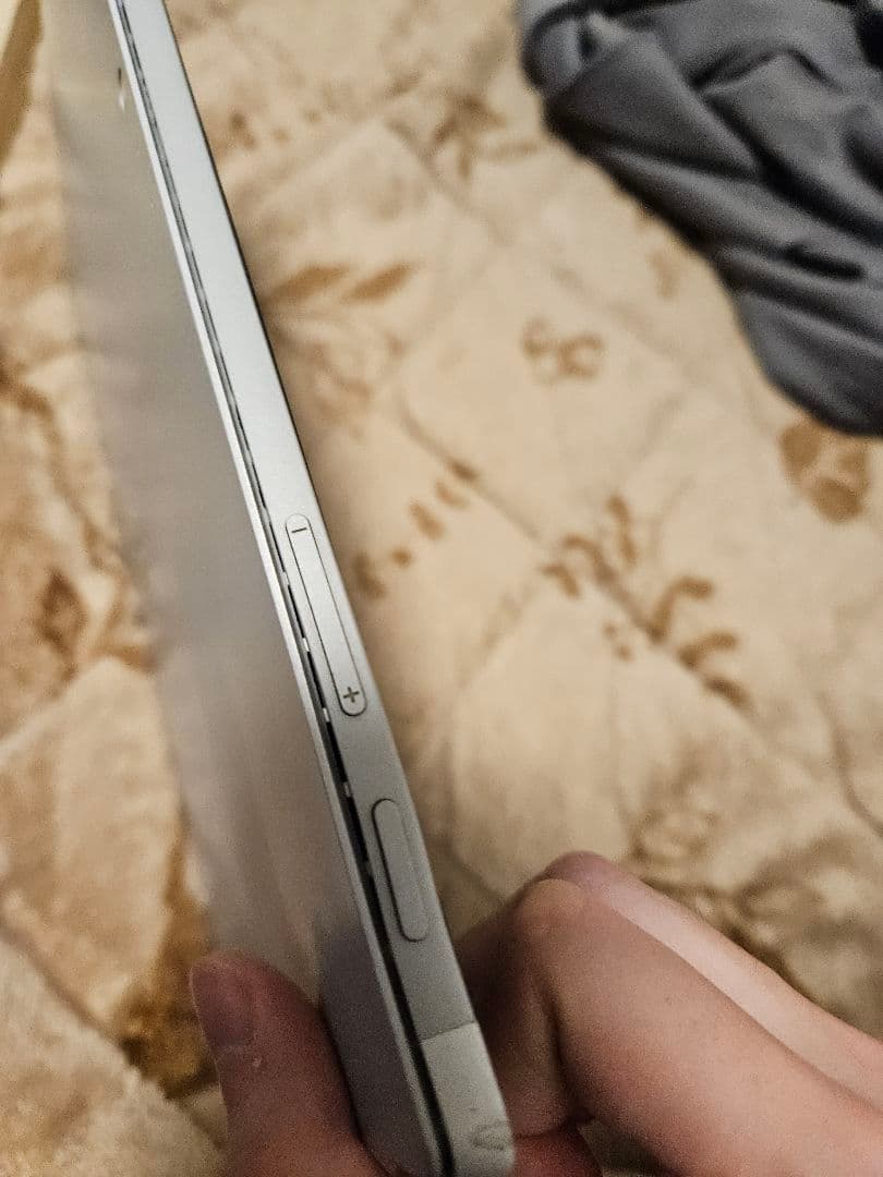 Microsoft Surface Pro6 i5 8世代 8GB 256GB