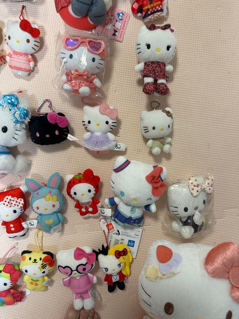 ハローキティ ぬいぐるみ・マスコット コレクション　78個
