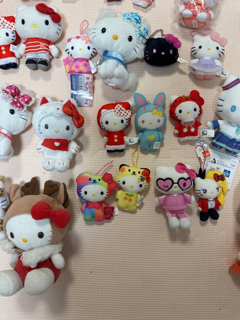 ハローキティ ぬいぐるみ・マスコット コレクション　78個