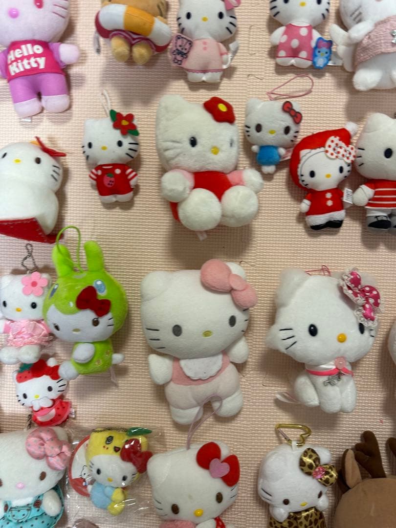 ハローキティ ぬいぐるみ・マスコット コレクション　78個