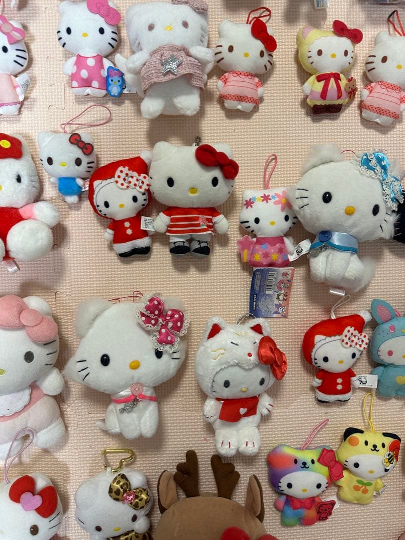 ハローキティ ぬいぐるみ・マスコット コレクション　78個