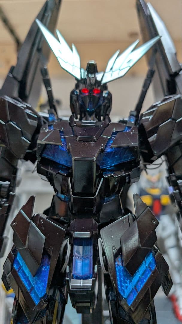 BANDAI PG ユニコーンガンダム　フェネクス