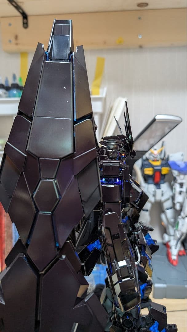 BANDAI PG ユニコーンガンダム　フェネクス