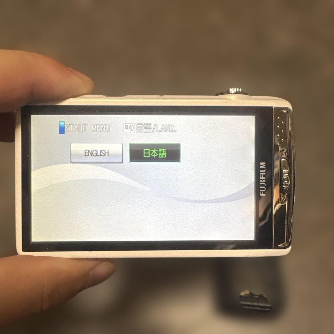 Fujifilm finepix z950EXR デジタルカメラ