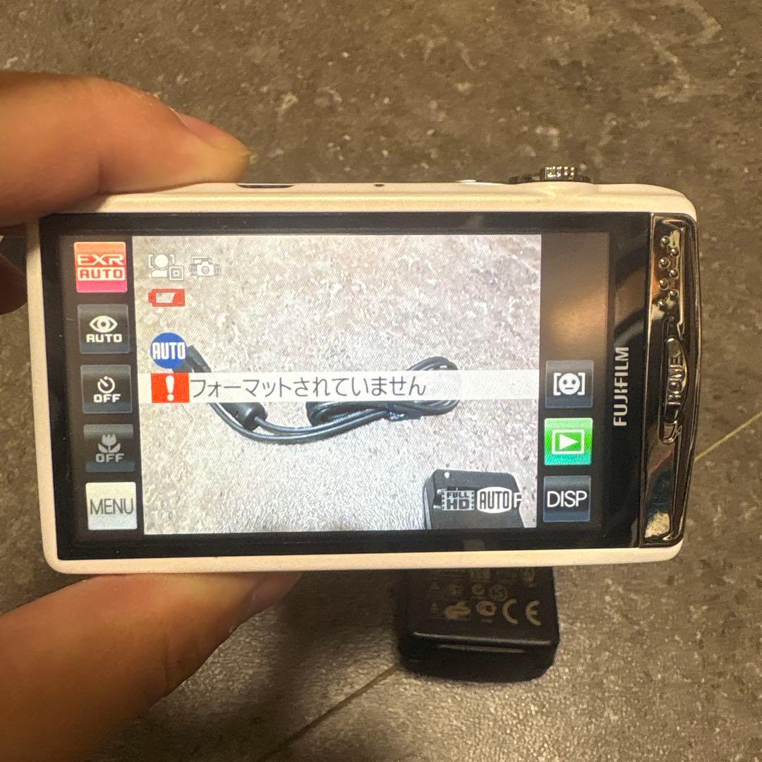 Fujifilm finepix z950EXR デジタルカメラ