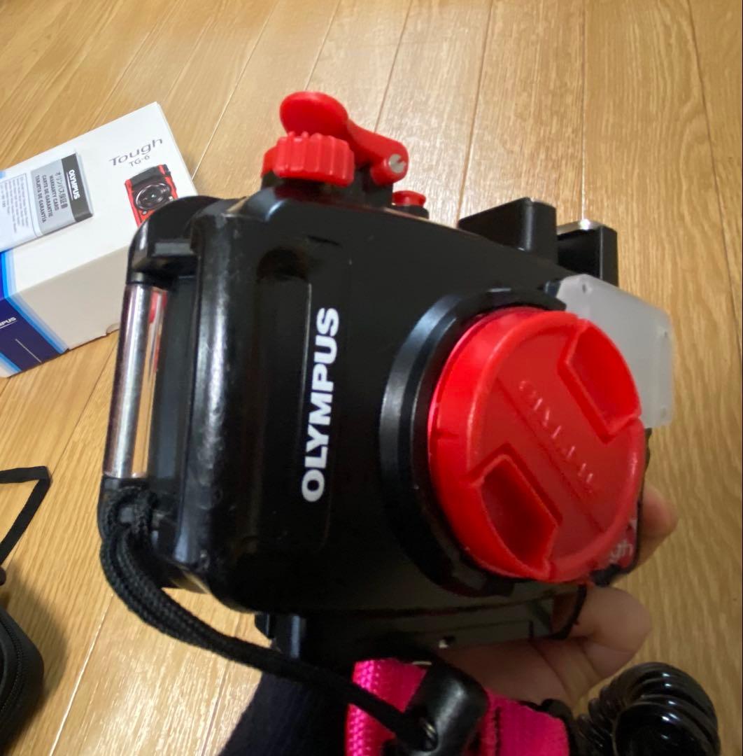 セット　オリンパス Tough TG-6 と防水プロテクター PT-059