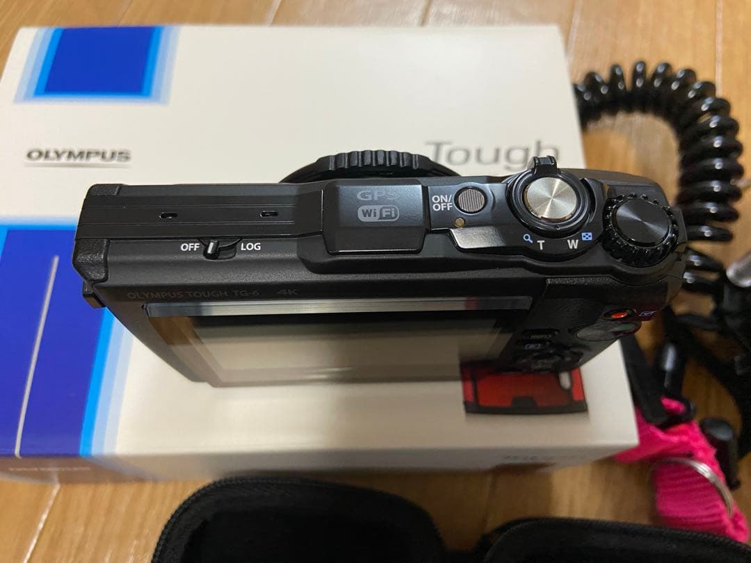 セット　オリンパス Tough TG-6 と防水プロテクター PT-059