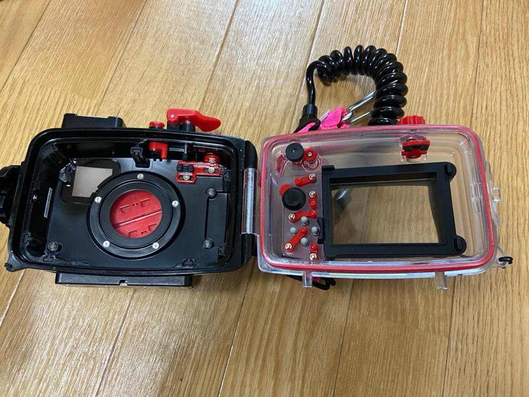 セット　オリンパス Tough TG-6 と防水プロテクター PT-059