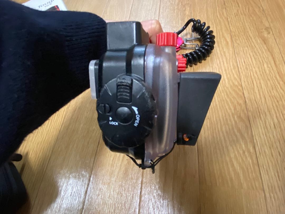 セット　オリンパス Tough TG-6 と防水プロテクター PT-059