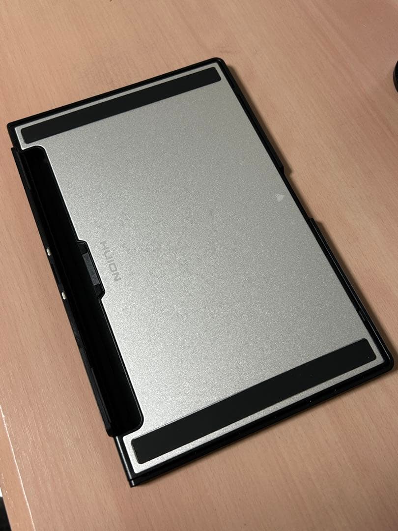 液タブ・ペンタブ huion KAMVAS 16 (2021)