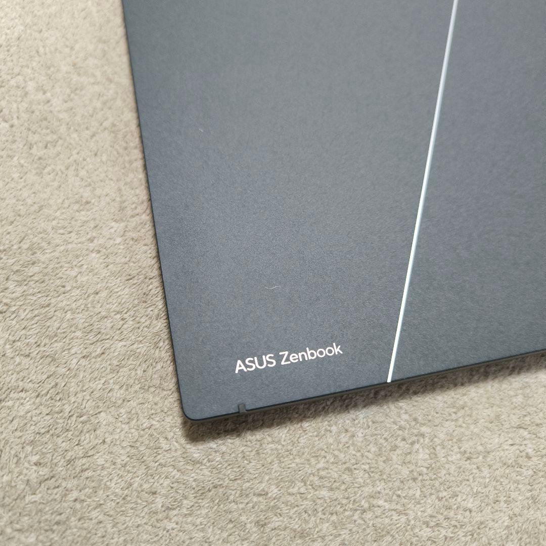 【美品！早いもの勝ち！】ASUS Zenbook S13 UX5304VA