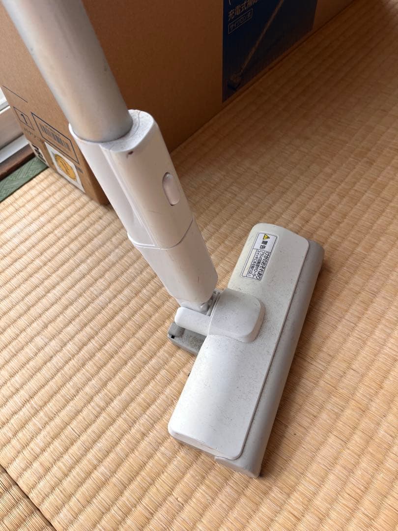 Panasonic MC-SB30J スティッククリーナー 本体