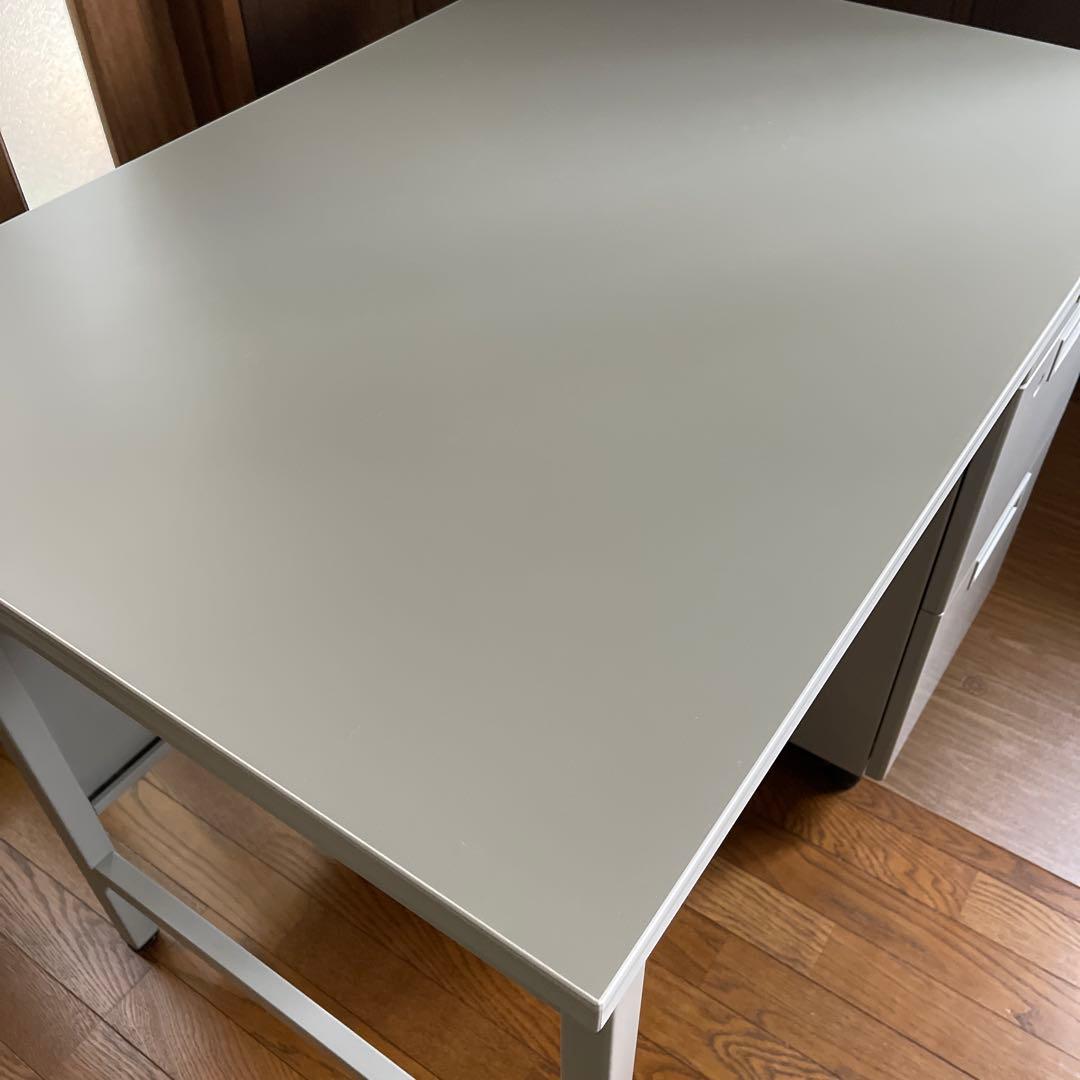 値下げ★コクヨ　事務机　片袖デスク オフィスデスク & デスクマット　鍵有り