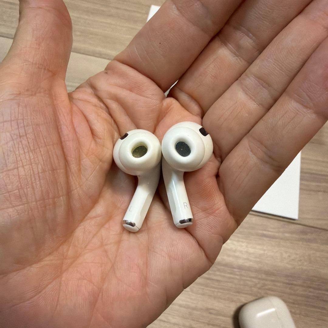 Apple AirPods Pro 本体　第1世代