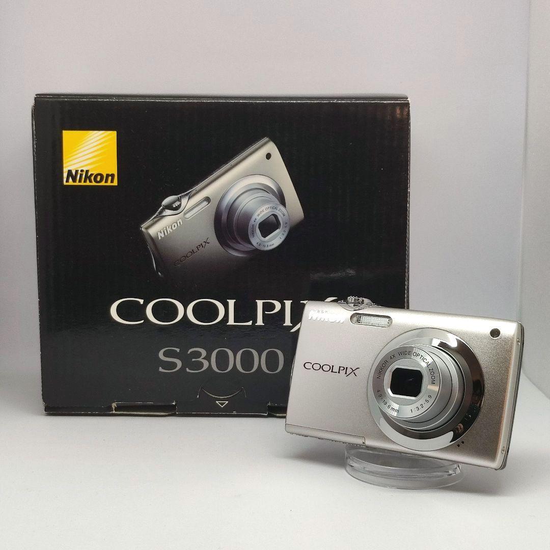 Nikon ニコン COOLPIX S3000 コンパクトカメラ デジタルカメラ