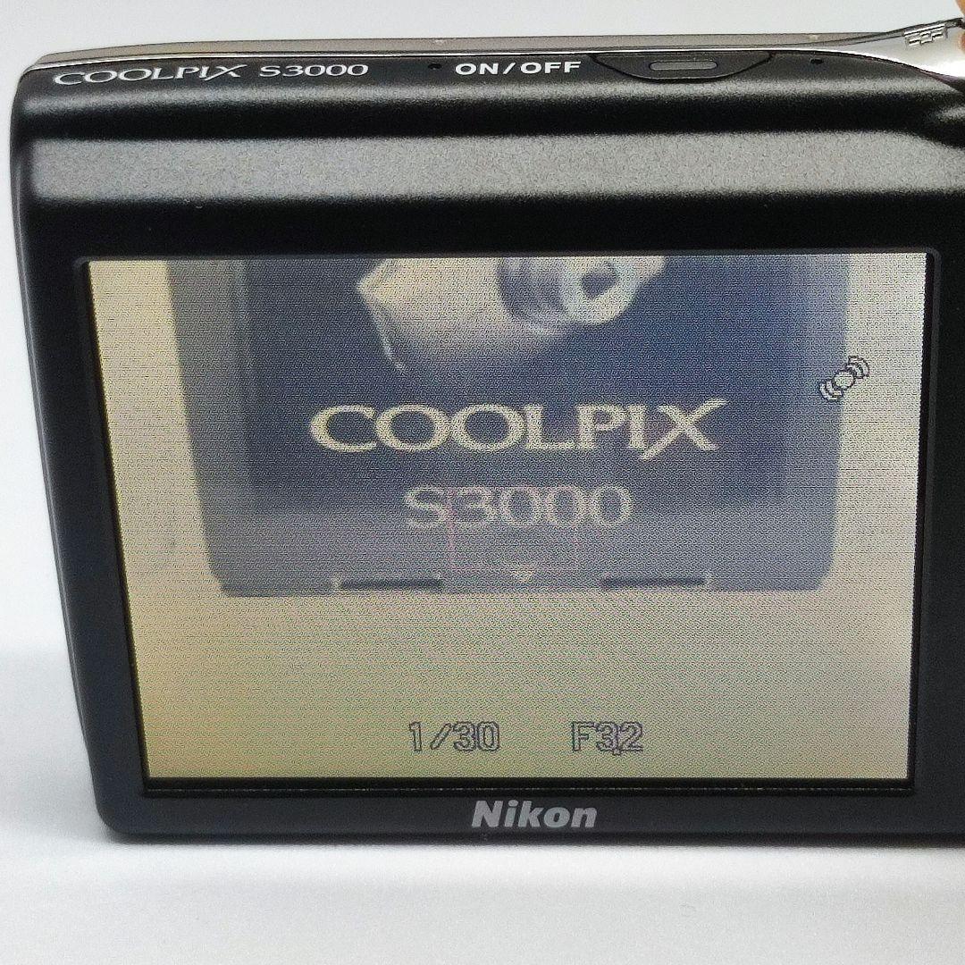 Nikon ニコン COOLPIX S3000 コンパクトカメラ デジタルカメラ