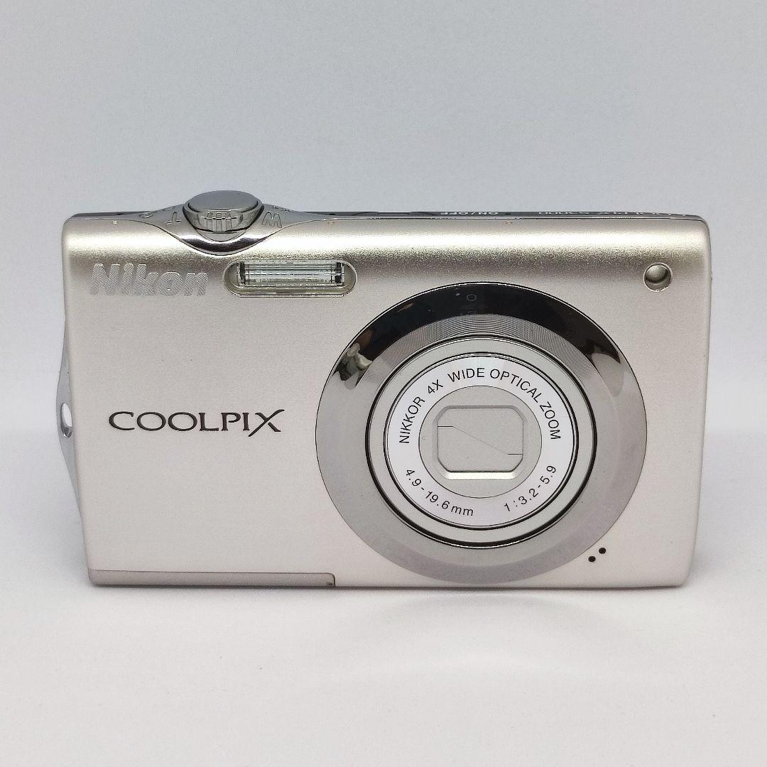 Nikon ニコン COOLPIX S3000 コンパクトカメラ デジタルカメラ