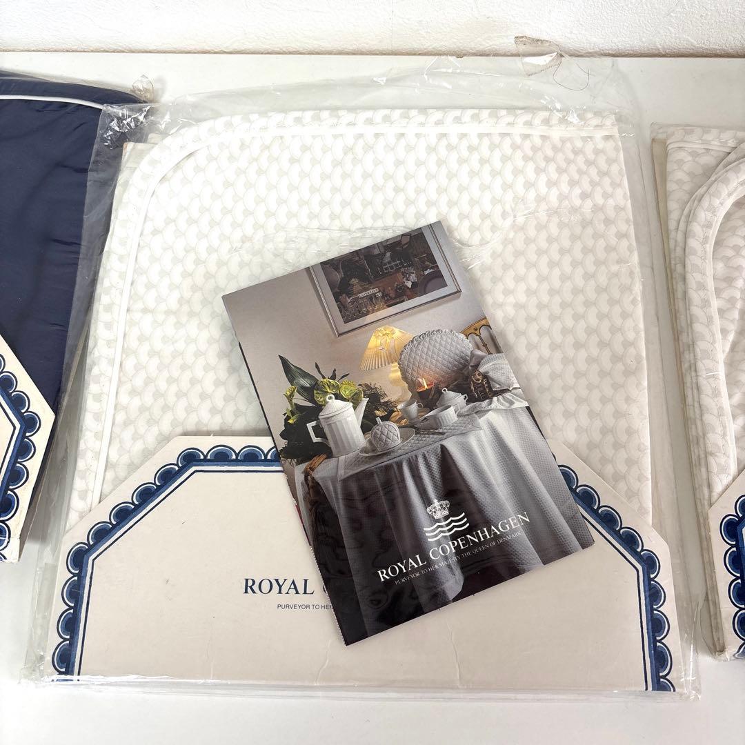 テーブルナプキン　ロイヤルコペンハーゲン　白６枚　青２枚　約44センチ角