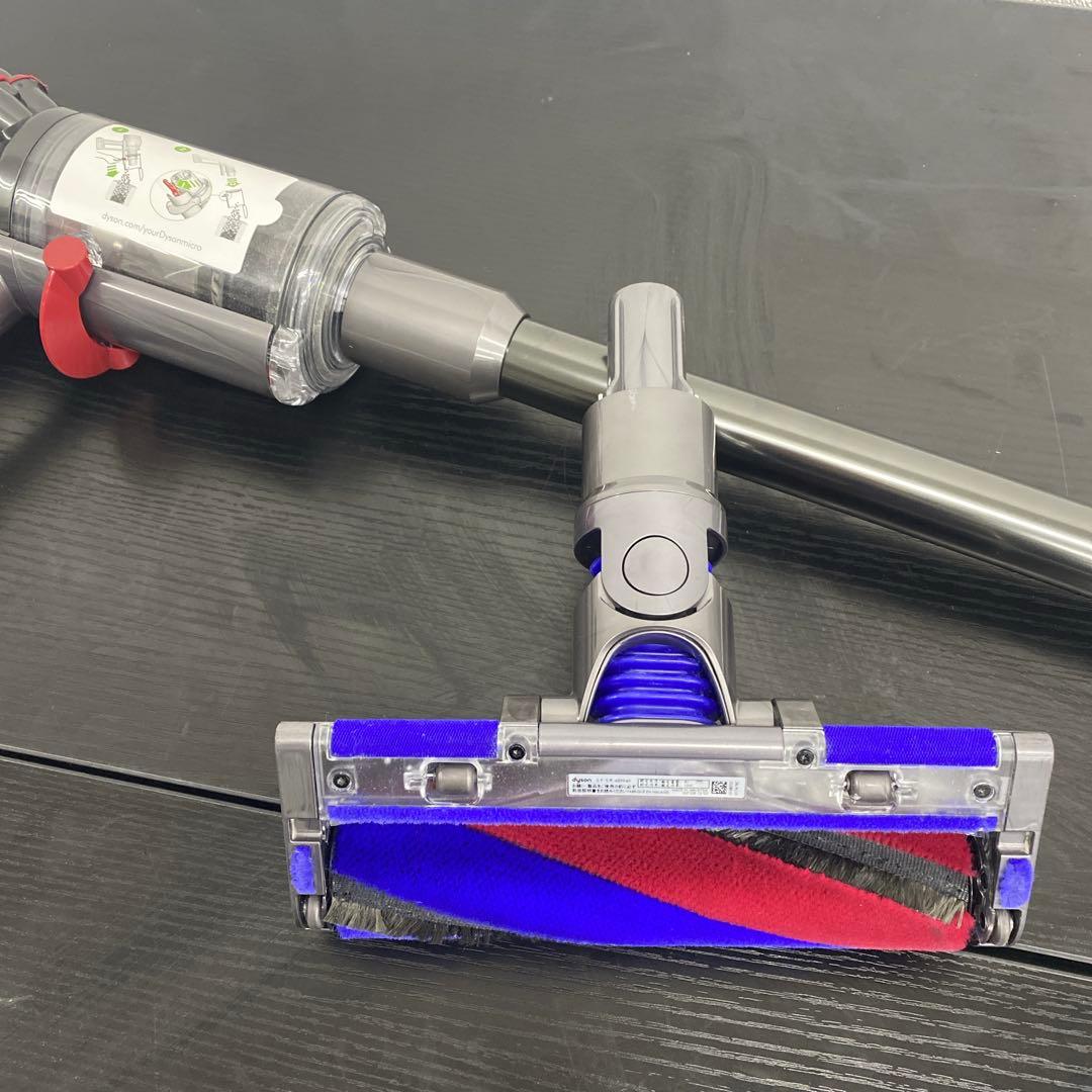 送料込み＊ダイソン コードレス掃除機 2021年製＊0516-6