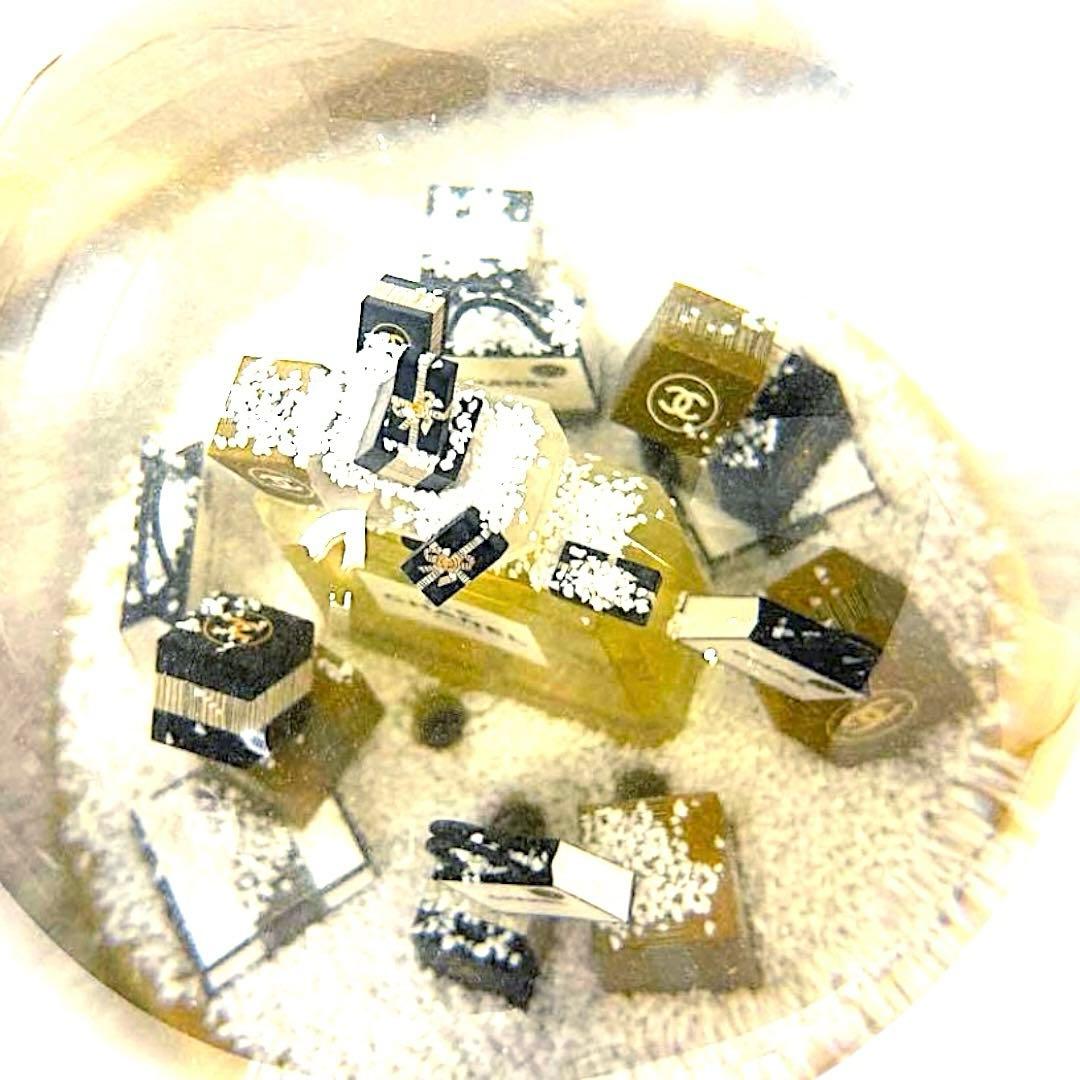 【新品未開封】 CHANEL N°5 金色 スノードーム 特大サイズ 電動式 ③