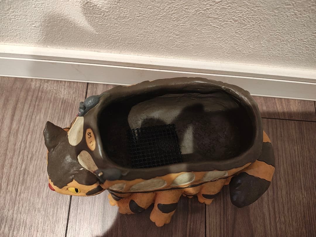 ネコバス プランター ジブリ となりのトトロジブリキャラクター 置物（植木鉢）