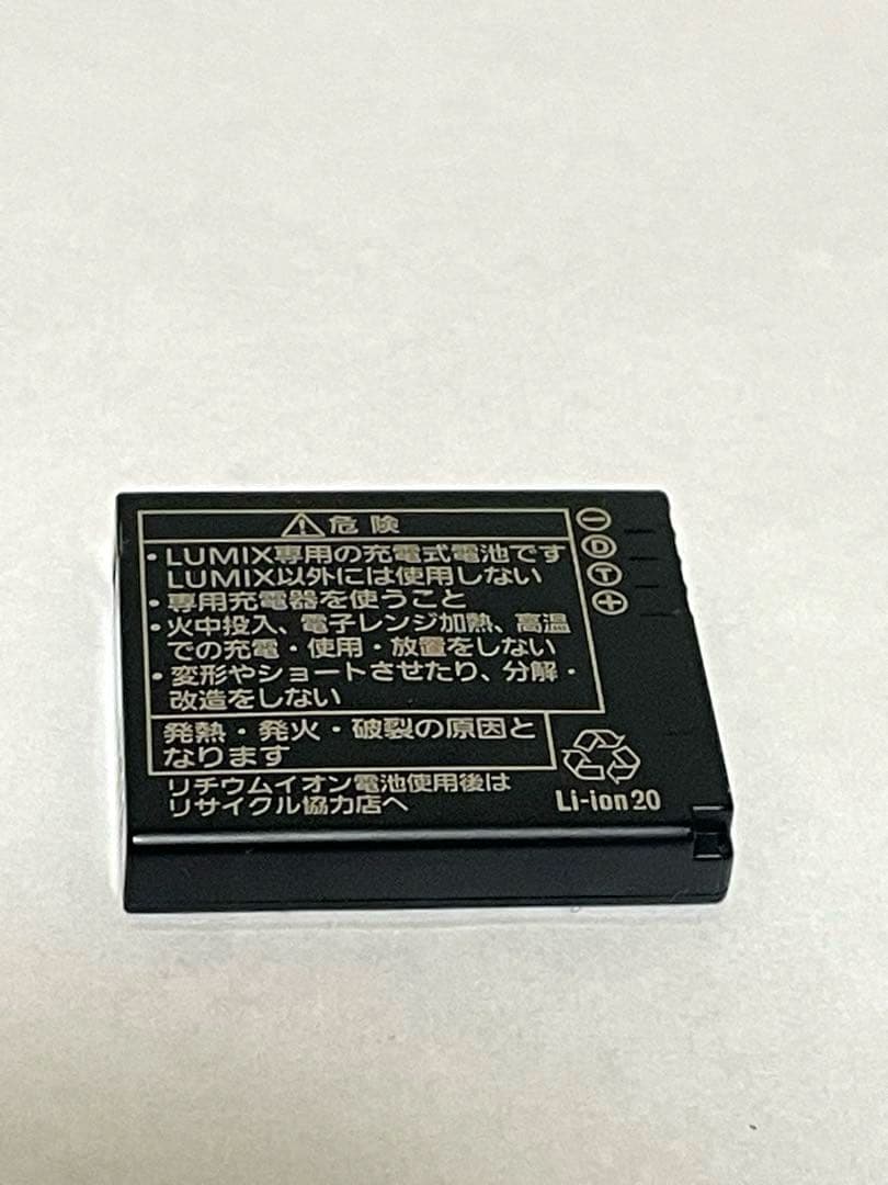 デジタルカメラ　LUMIX FX60 ジャンク