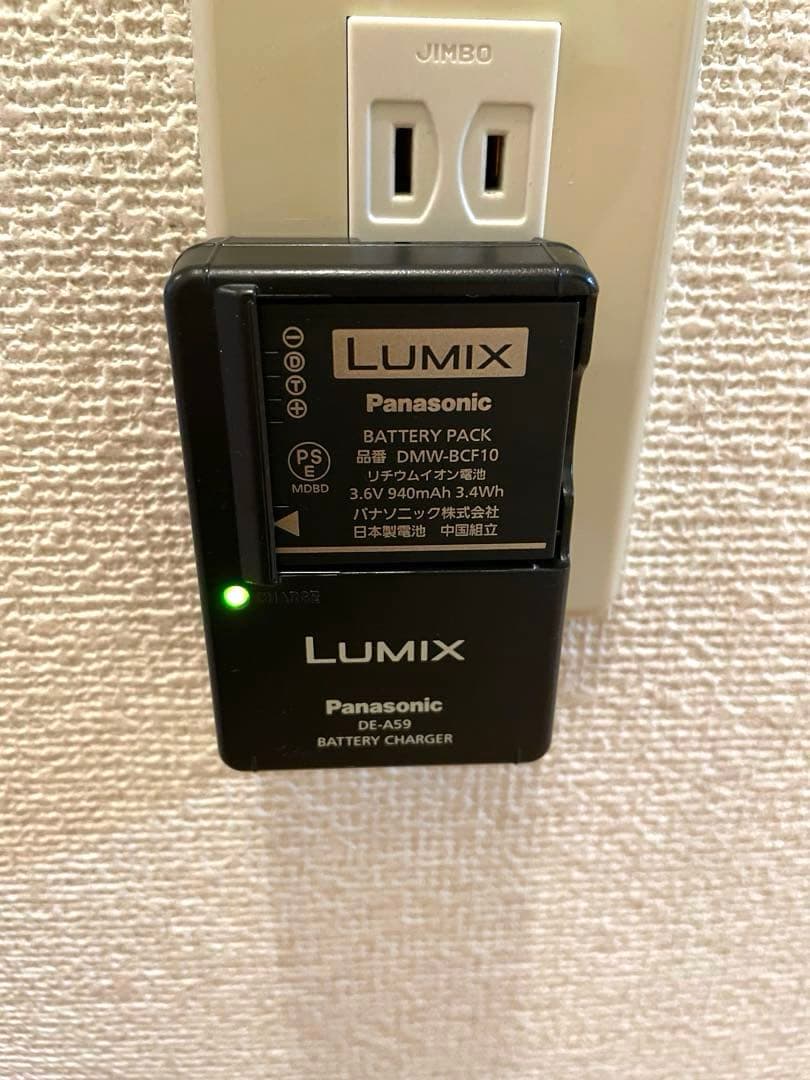 デジタルカメラ　LUMIX FX60 ジャンク