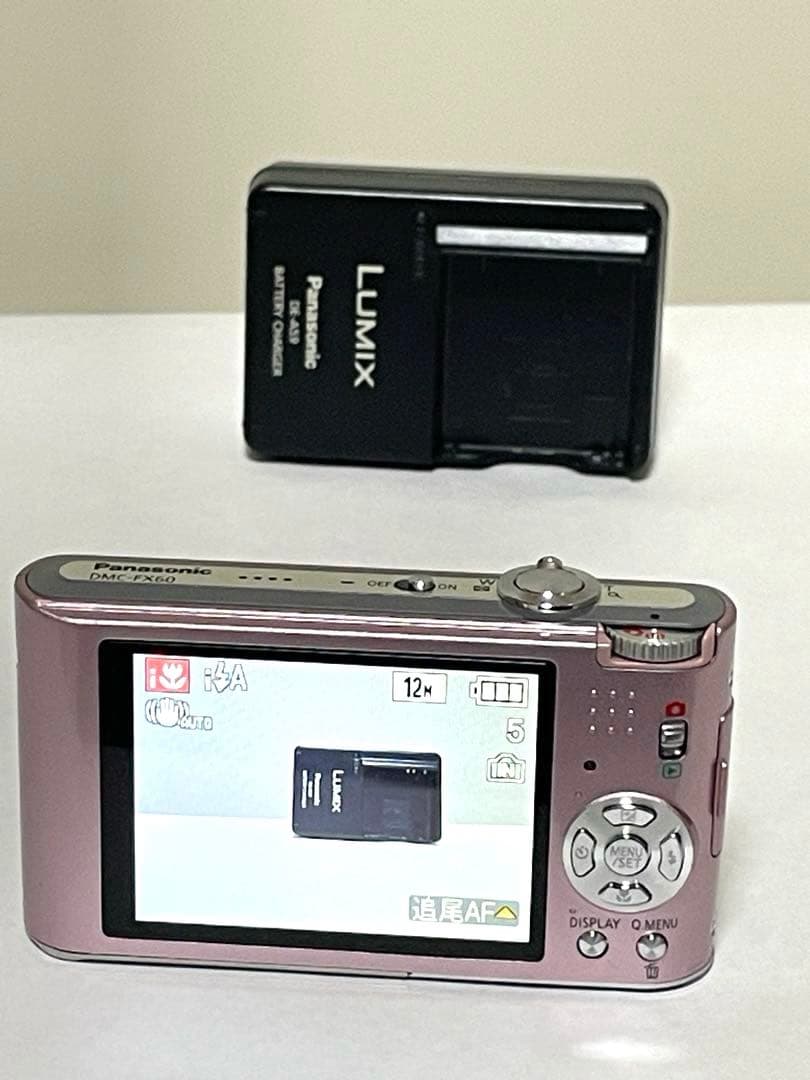デジタルカメラ　LUMIX FX60 ジャンク