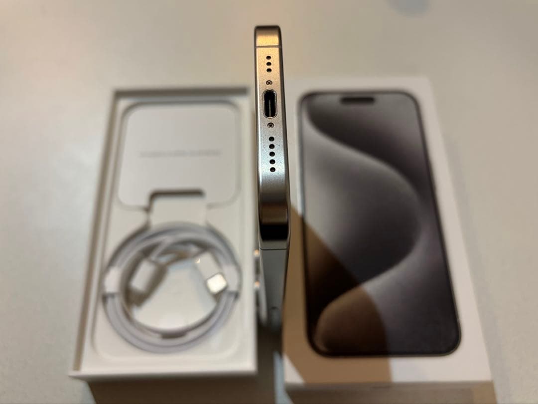 スマートフォン本体 iPhone 15 Pro 256G