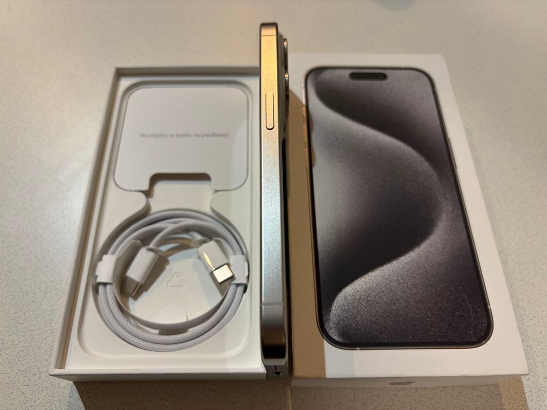 スマートフォン本体 iPhone 15 Pro 256G