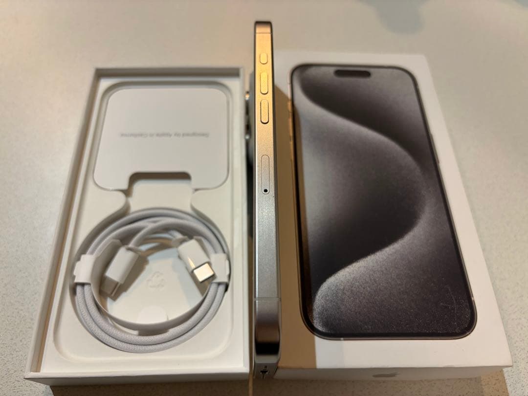 スマートフォン本体 iPhone 15 Pro 256G