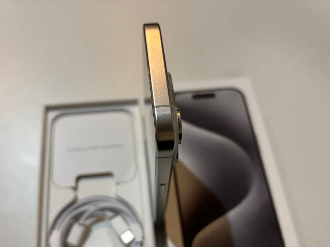 スマートフォン本体 iPhone 15 Pro 256G