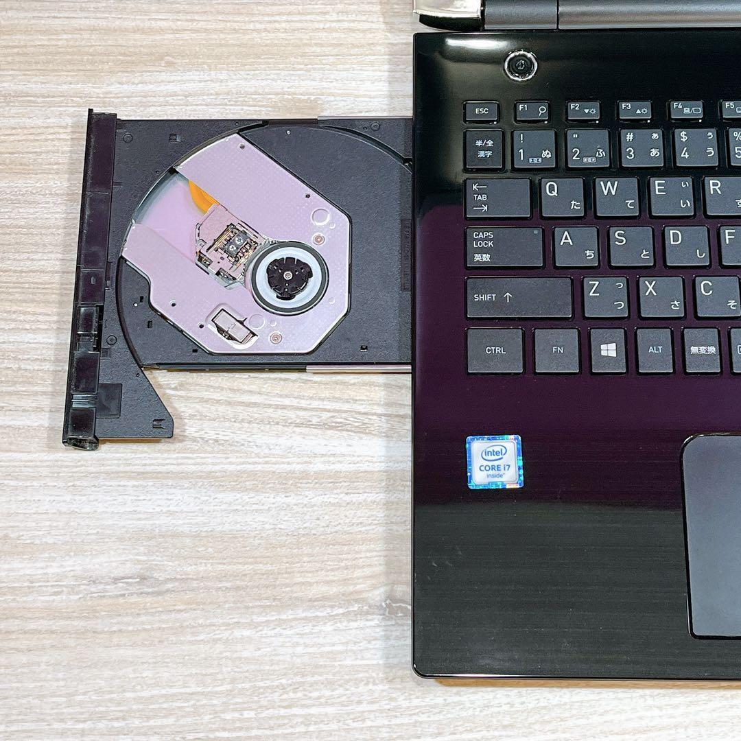 Corei7✨メモリ8GB✨Win11✨カメラ付✨ブルーレイ✨SSHD✨フルHD