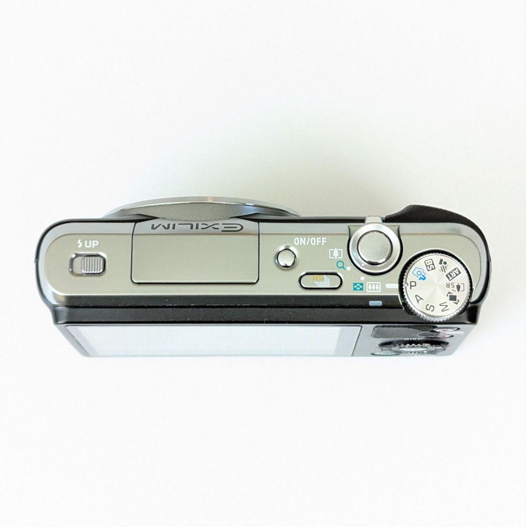 【ジャンク品】CASIO エクシリム EX-ZR750