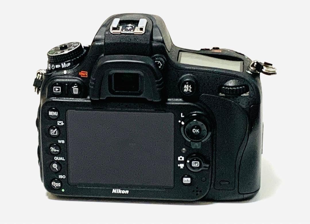 ◎撮影数9250回以下☆Nikon D600ボディ　FX機ショット数少なめ美品