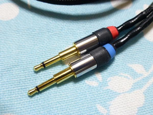 HD700 PM-1 2 モガミ 2944 2.5mm4極 AudioQuest