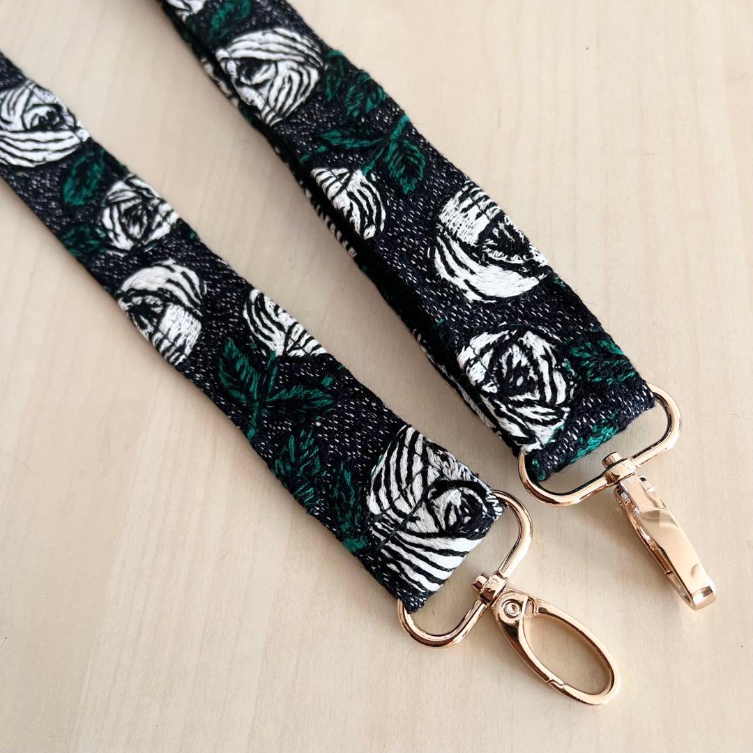 ミナペルホネンの&本革　rosy ストラップ／ショルダーベルトSS512-172