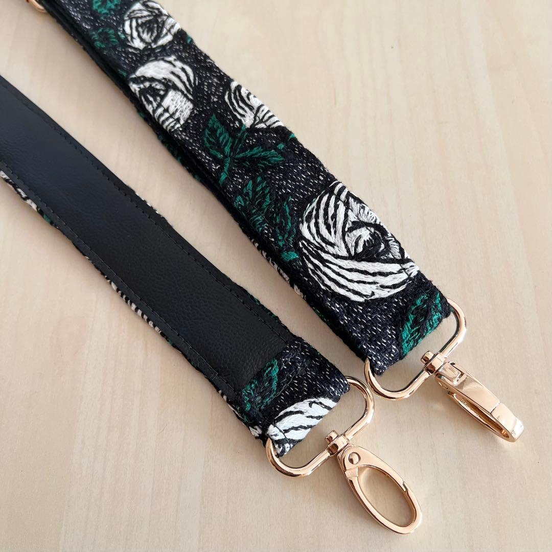 ミナペルホネンの&本革　rosy ストラップ／ショルダーベルトSS512-172