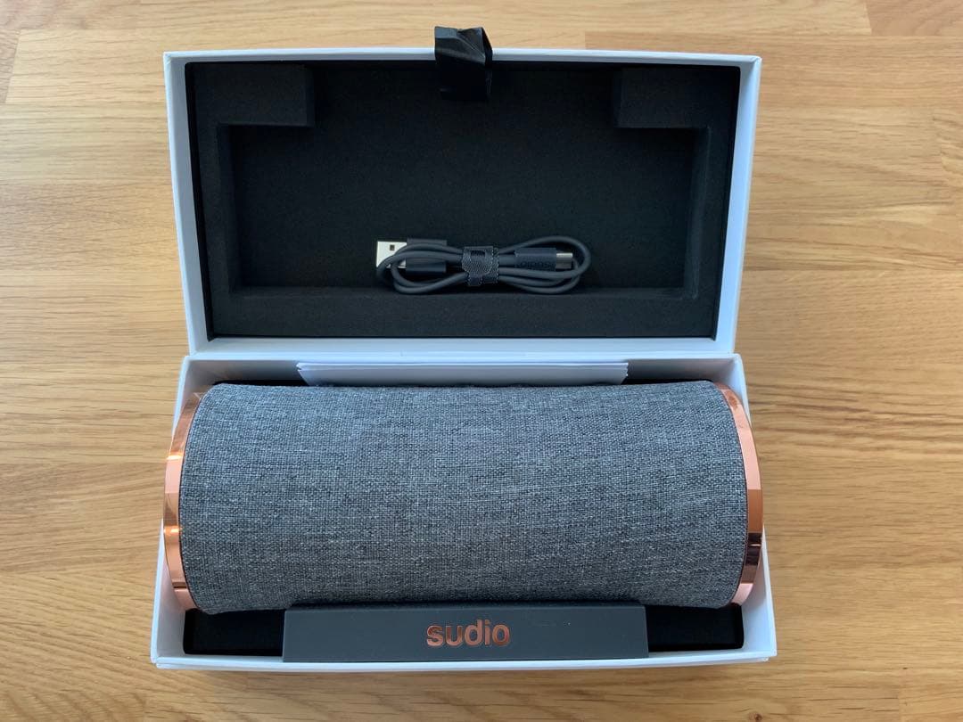 Sudio Femtio Bluetoothスピーカー