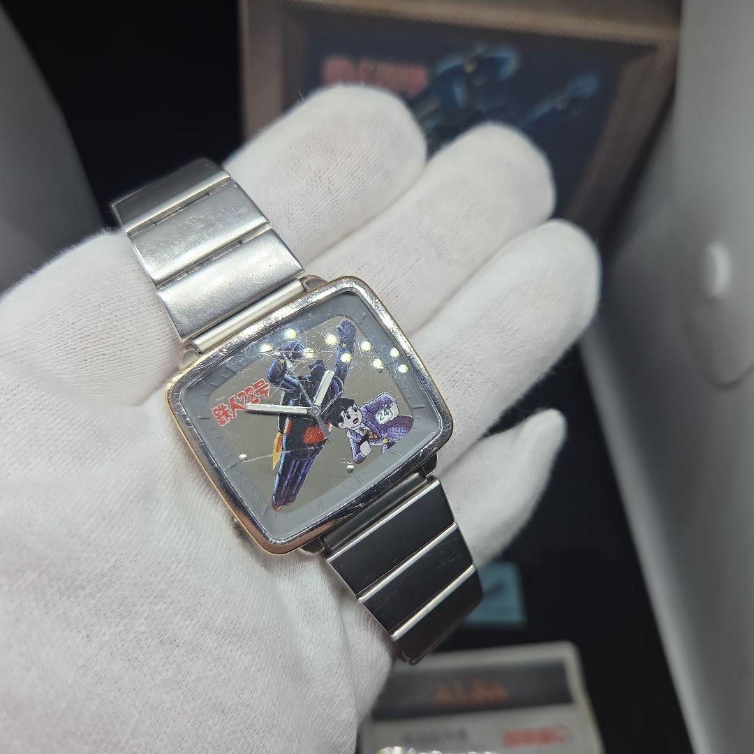 鉄人28号　限定生産　腕時計　稼働品　付属品あり　希少