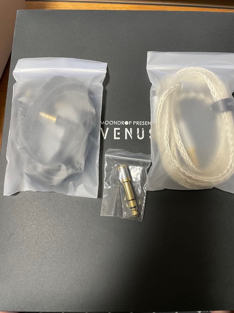 MOONDROP (水月雨) VENUS 啓明星
